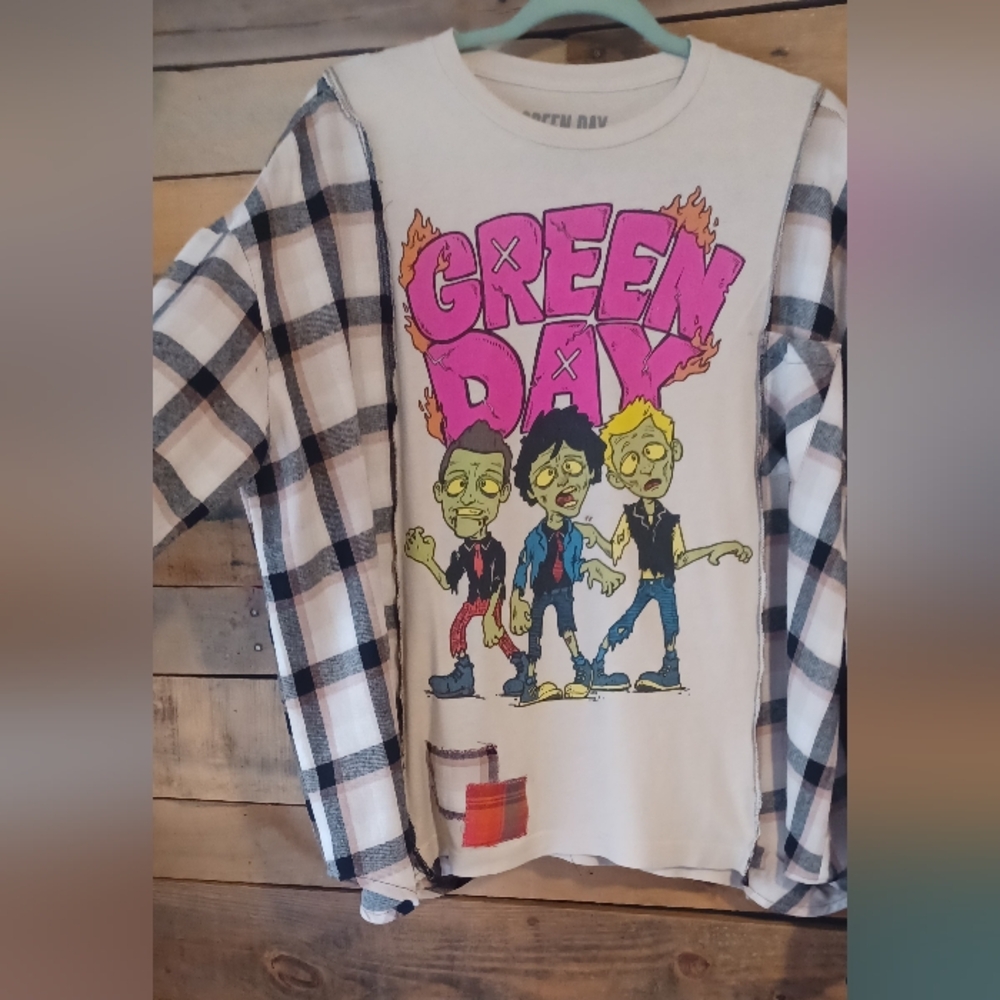 Upcycled Green Day Graphic Long Sleeve Shirt - Picture 7 of 8